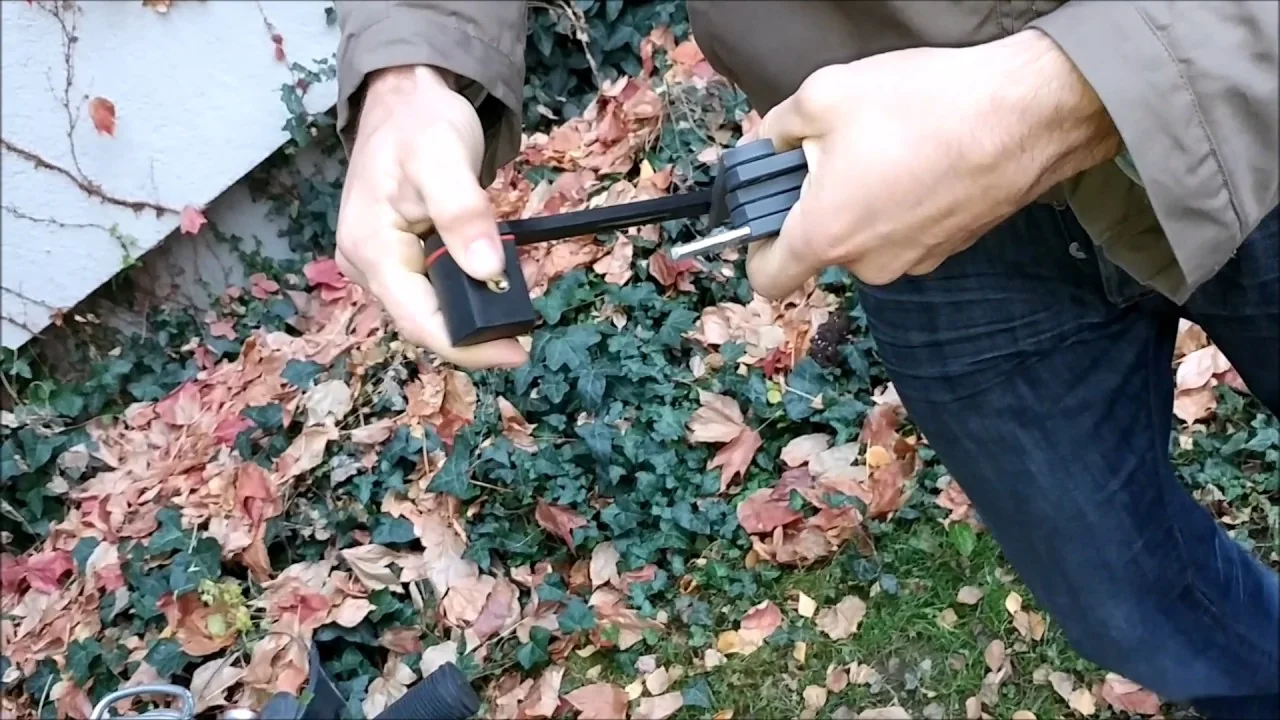 Video: Abus Bordo 5700 Review: Fahrrad-Faltschloss in der Praxis