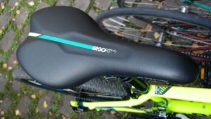 Günstiges Mountainbike Decathlon Rockrider Test
