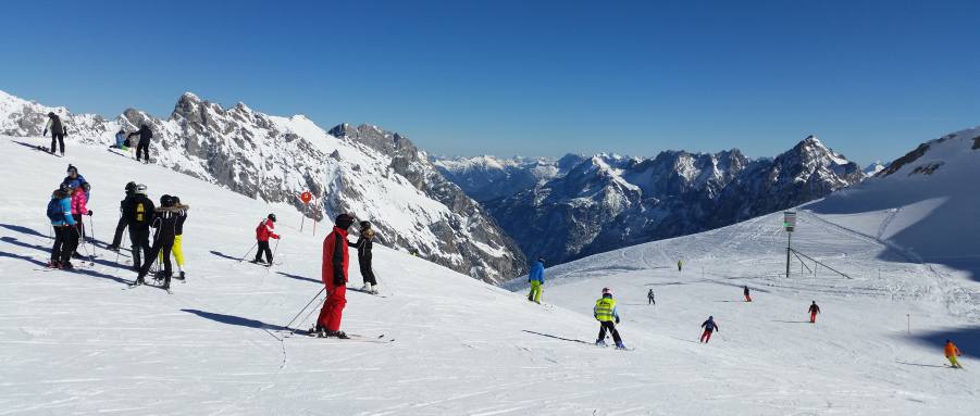 skiausruestung leihen