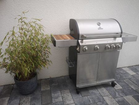 mein eigener Gasgrill den ich getestet habe. 