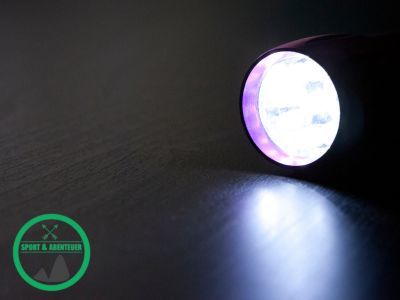 Welche Dinge leuchten unter UV-Licht?